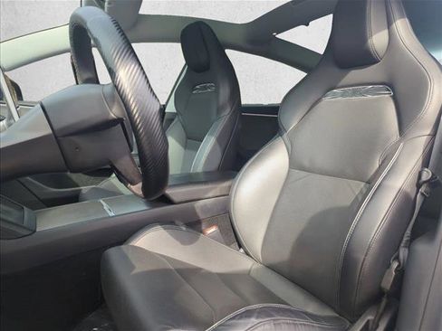 Used 2024 Tesla Model 3 Performance image 16