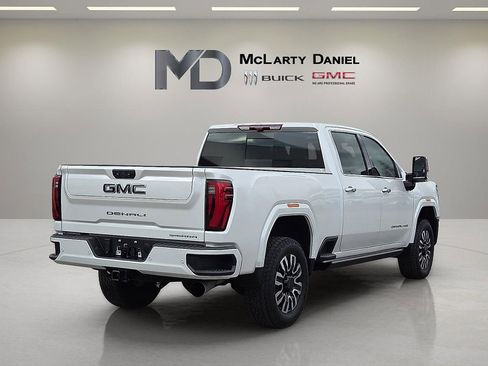 Used 2024 GMC Sierra 3500 Denali Ultimate image 5