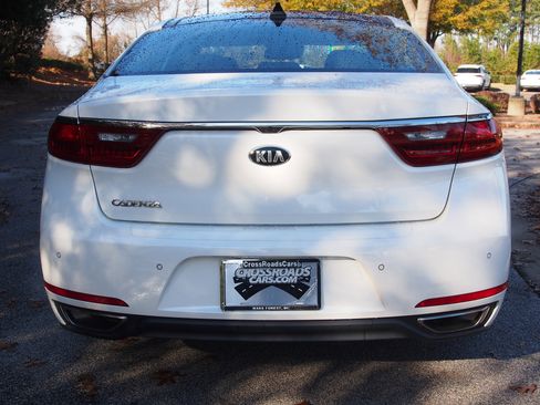 Used 2019 Kia Cadenza Technology image 6