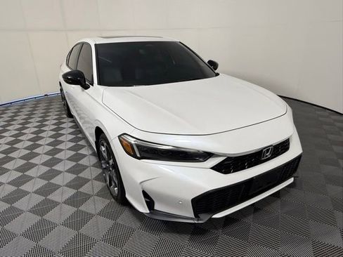 Used 2025 Honda Civic Sport Touring image 8