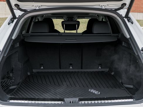 New 2025 Audi Q5 Premium Plus image 28