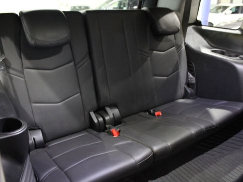 Used 2019 Cadillac Escalade Premium Luxury image 23