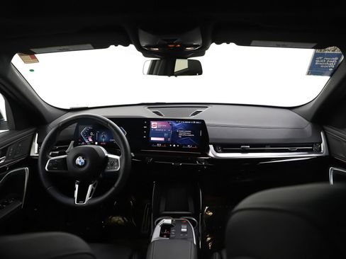 Used 2025 BMW X2 xDrive28i image 13