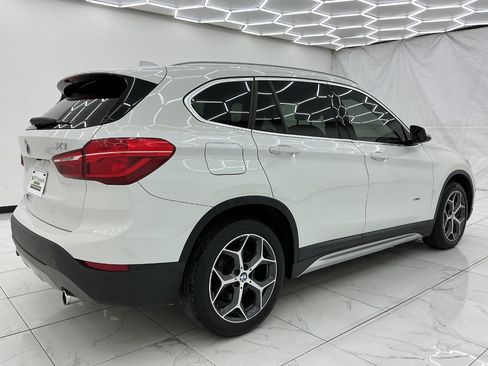 Used 2018 BMW X1 xDrive28i AWD/4WD image 12