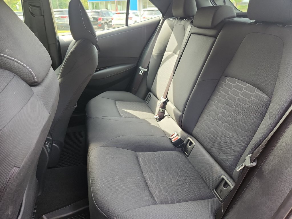 Used 2025 Toyota Corolla SE FWD image 22
