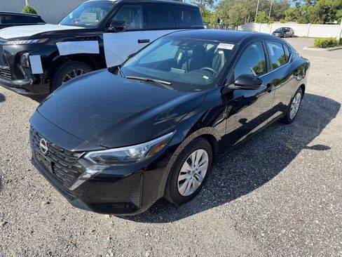 Used 2024 Nissan Sentra S FWD image 1