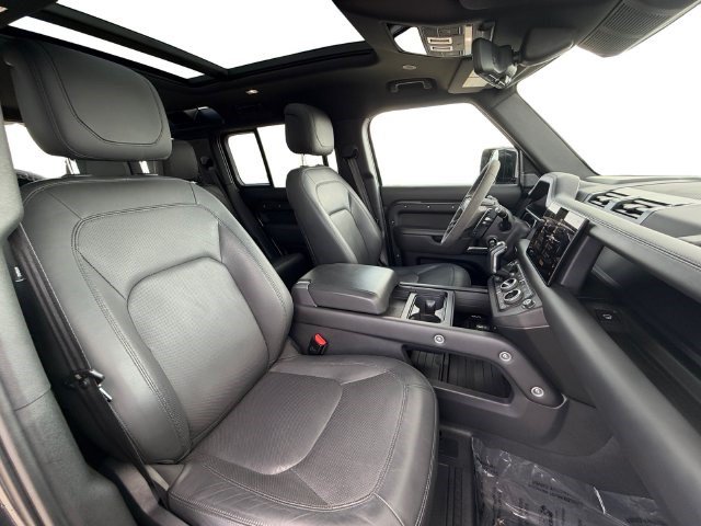 Used 2023 Land Rover Defender 110 Carpathian Edition AWD/4WD image 16