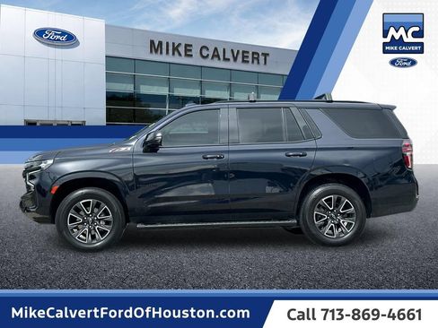 Used 2022 Chevrolet Tahoe Z71 w/ Luxury Package AWD/4WD image 2