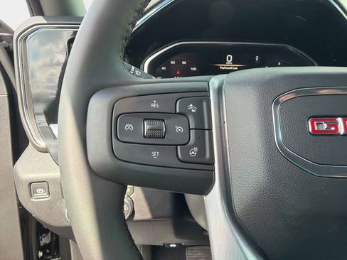 New 2026 GMC Sierra 2500 SLT w/ SLT Premium Package AWD/4WD image 29