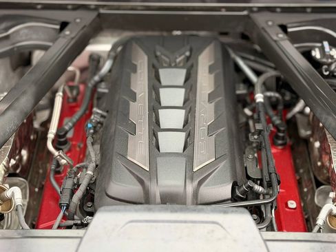 Used 2021 Chevrolet Corvette Stingray Preferred Cpe w/ 2LT RWD image 27