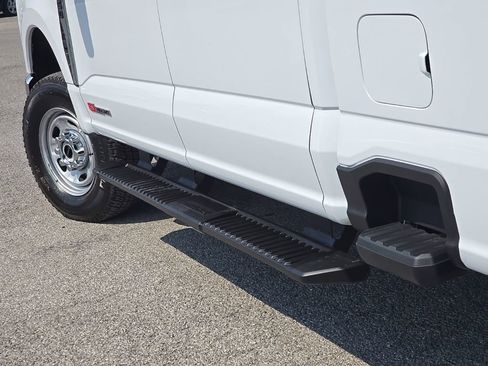 New 2026 Ford F250 XL AWD/4WD image 13