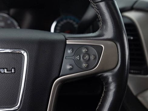 Used 2018 GMC Yukon Denali AWD/4WD image 40