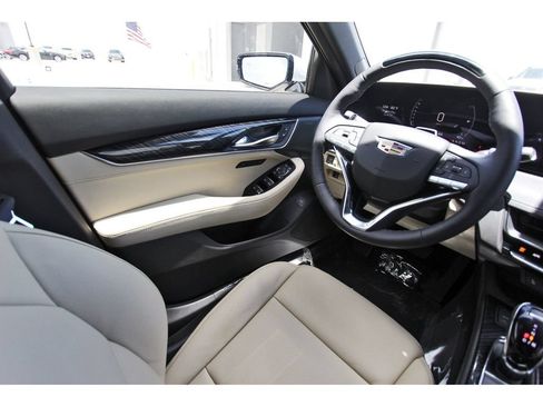 New 2026 Cadillac CT5 Premium Luxury w/ Technology Package RWD image 8