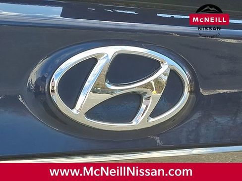 Used 2020 Hyundai Santa Fe Limited image 31