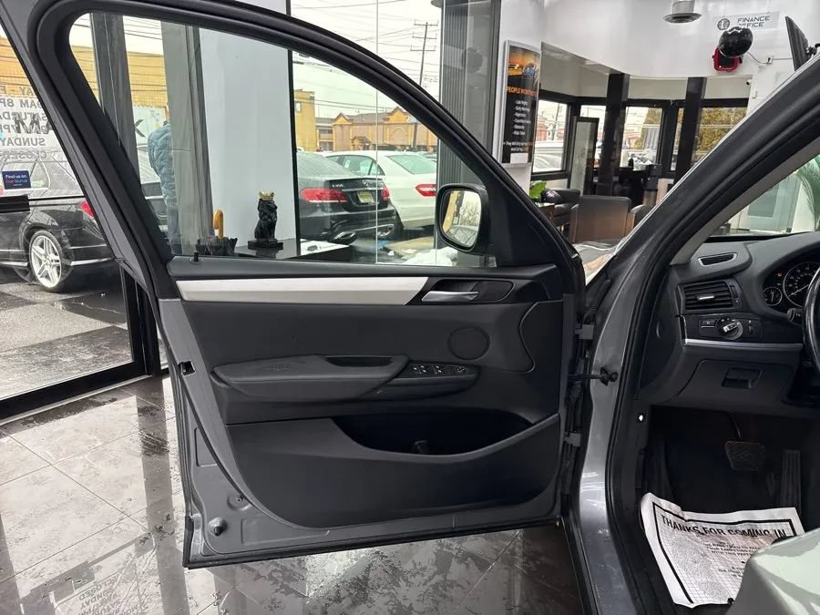 Used 2014 BMW X3 xDrive28i AWD/4WD image 11
