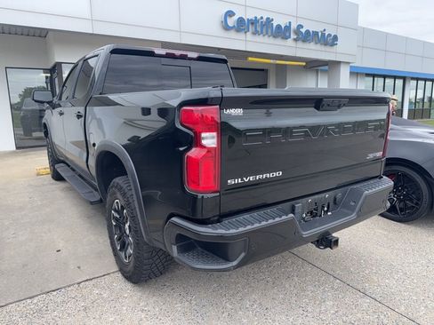 Used 2024 Chevrolet Silverado 1500 ZR2 AWD/4WD image 2