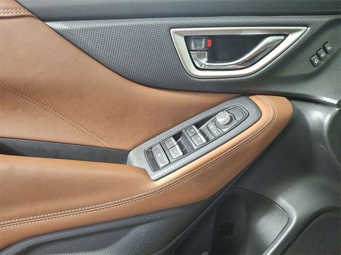 Used 2021 Subaru Forester Touring image 15