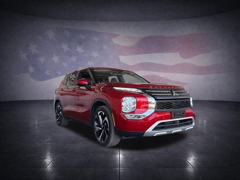 Used 2024 Mitsubishi Outlander SE FWD image 7