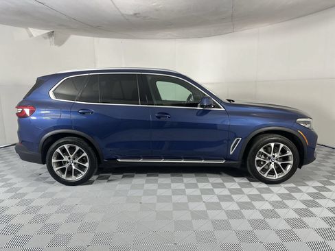 Used 2019 BMW X5 xDrive40i w/ Convenience Package AWD/4WD image 9