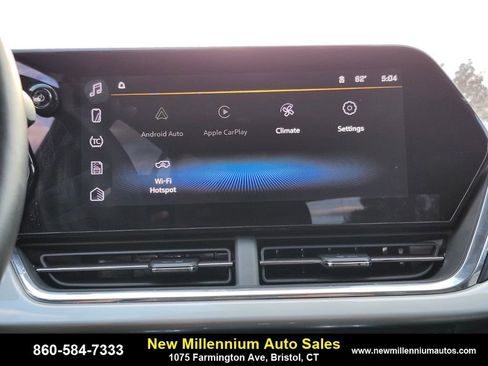 Used 2025 Chevrolet Trax LT w/ Driver Confidence Package image 20