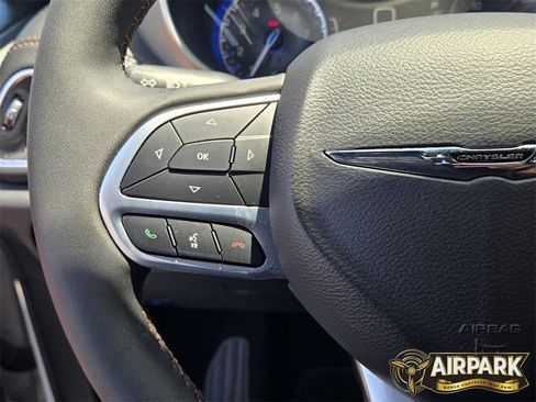 New 2024 Chrysler Pacifica Pinnacle image 30