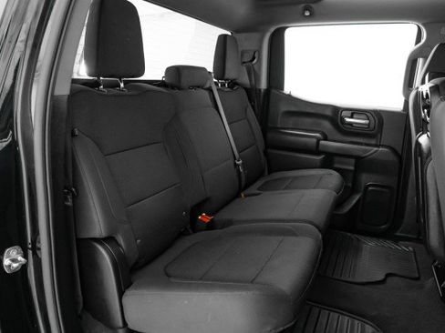 Used 2019 Chevrolet Silverado 1500 Custom w/ Custom Value Package image 31