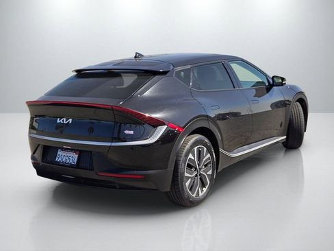 Used 2024 Kia EV6 Light image 4