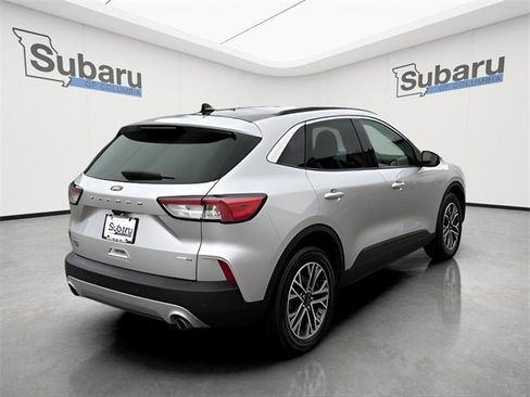 Used 2020 Ford Escape SEL image 6