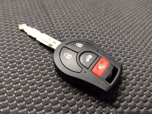 Used 2019 Nissan Sentra S FWD image 32