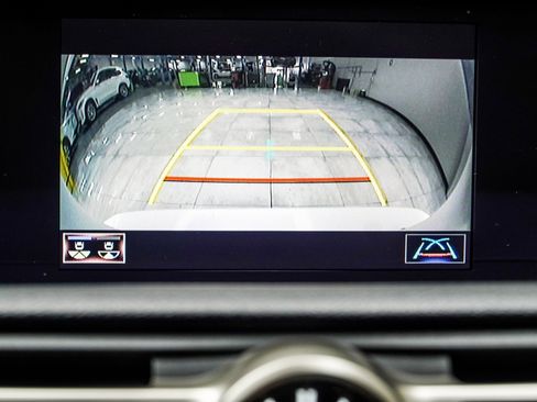 Used 2019 Lexus RC 300 image 26