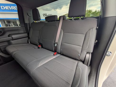New 2026 Chevrolet Silverado 2500 Custom w/ Custom Value Package AWD/4WD image 8