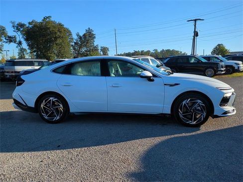 New 2026 Hyundai Sonata SEL image 4