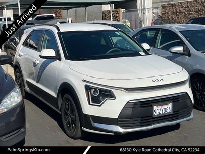 Used 2023 Kia Niro LX