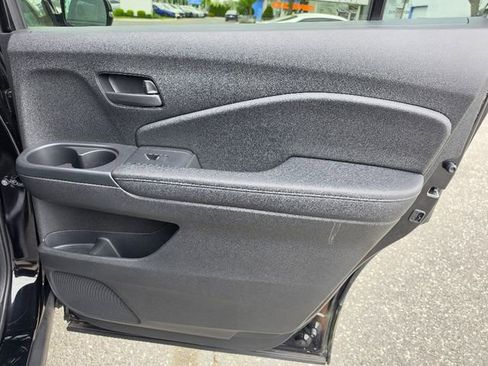 Used 2023 Honda Passport EX-L image 16