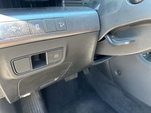 Used 2025 Hyundai Kona SEL image 29