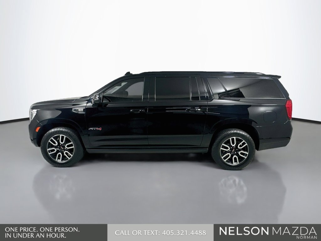 Used 2022 GMC Yukon XL AT4 AWD/4WD image 9
