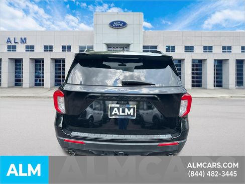 Used 2023 Ford Explorer ST-Line w/ Class IV Trailer Tow Package RWD image 6