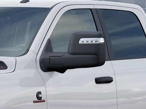 New 2026 RAM 2500 Big Horn AWD/4WD image 13