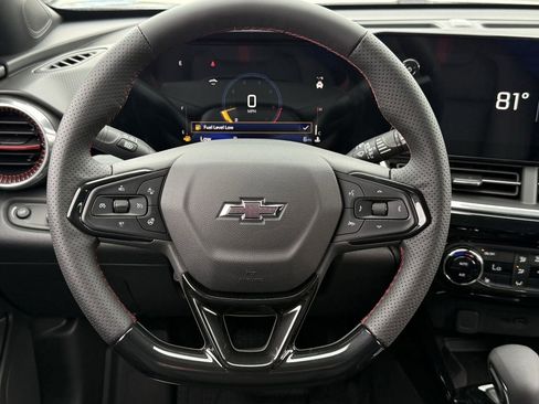 New 2026 Chevrolet Trax RS w/ Sunroof Package image 12