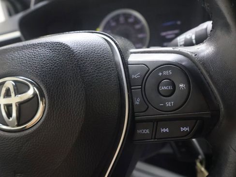Used 2021 Toyota Corolla SE FWD image 21