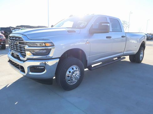 New 2026 RAM 3500 Tradesman image 10
