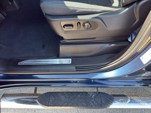 Used 2021 Chevrolet Silverado 1500 RST image 17