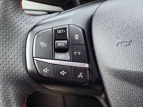 Used 2023 Ford Escape ST-Line w/ Equipment Group 301A FWD image 21