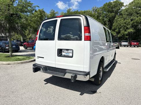 Used 2024 Chevrolet Express 2500 w/ Driver Convenience Package RWD image 6
