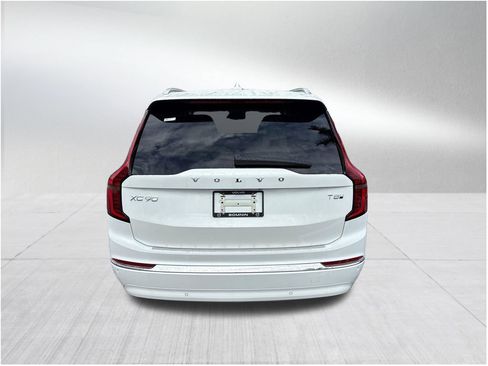New 2026 Volvo XC90 T8 Ultra w/ Protection Package Premier image 6