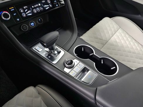 Used 2025 Genesis G70 3.3T Advanced w/ Sport Prestige Package image 29