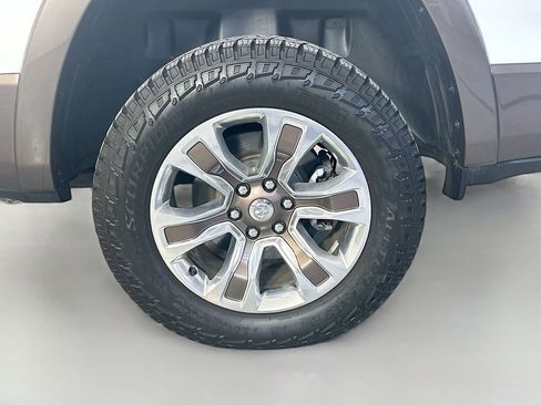 Used 2021 RAM 1500 Limited AWD/4WD image 35