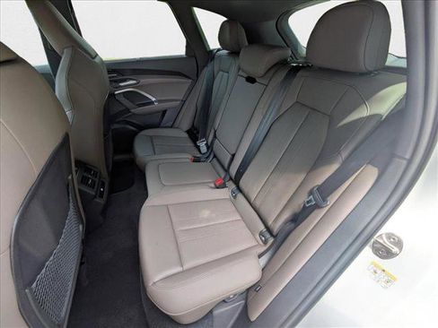 New 2025 Audi Q5 Premium Plus w/ Premium Plus image 16