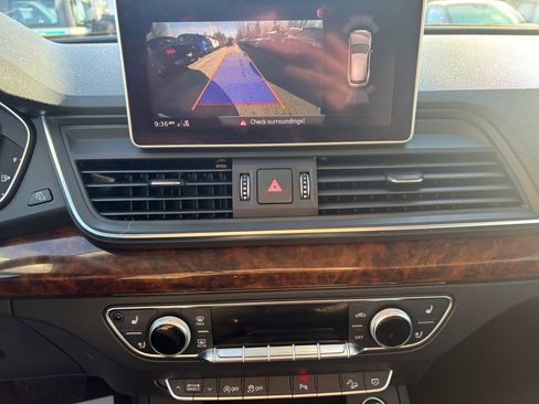 Used 2018 Audi Q5 2.0T Premium Plus w/ Premium Plus Package image 29