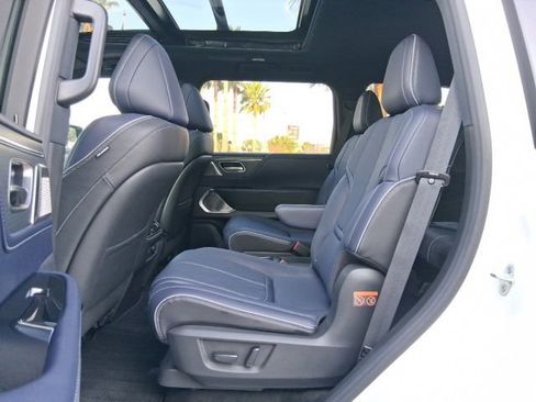 New 2026 INFINITI QX80 4WD image 25